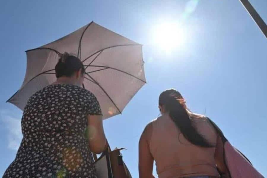 Alerta roja por onda de calor en Tabasco; sensación térmica alcanzará 48° Alerta roja por onda de calor en Tabasco; sensación térmica alcanzará 48°