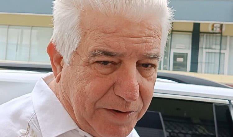“Ya bájenle, andan como buitres”: Pepín reprocha labor de Telereportaje “Ya bájenle, andan como buitres”: Pepín reprocha labor de Telereportaje