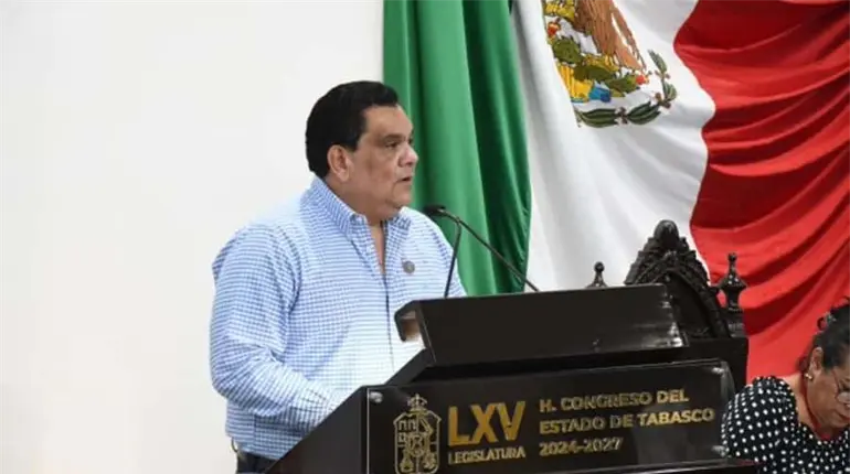 Considera Javier Cabrera que Sánchez Cabrales debe comparecer ante el Congreso por tarjetones clonados