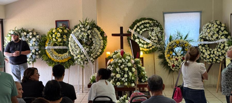 Dan último adiós al exmagistrado Nicolás Triano Rueda Dan último adiós al exmagistrado Nicolás Triano Rueda