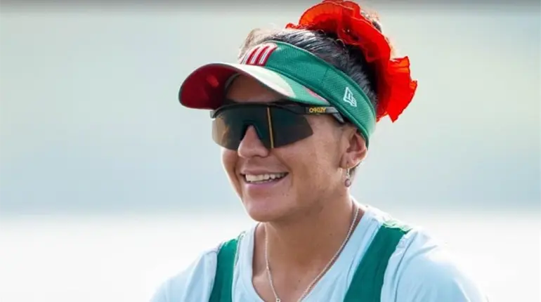 Kenia Lechuga gana oro en Copa del Mundo de remo en Italia