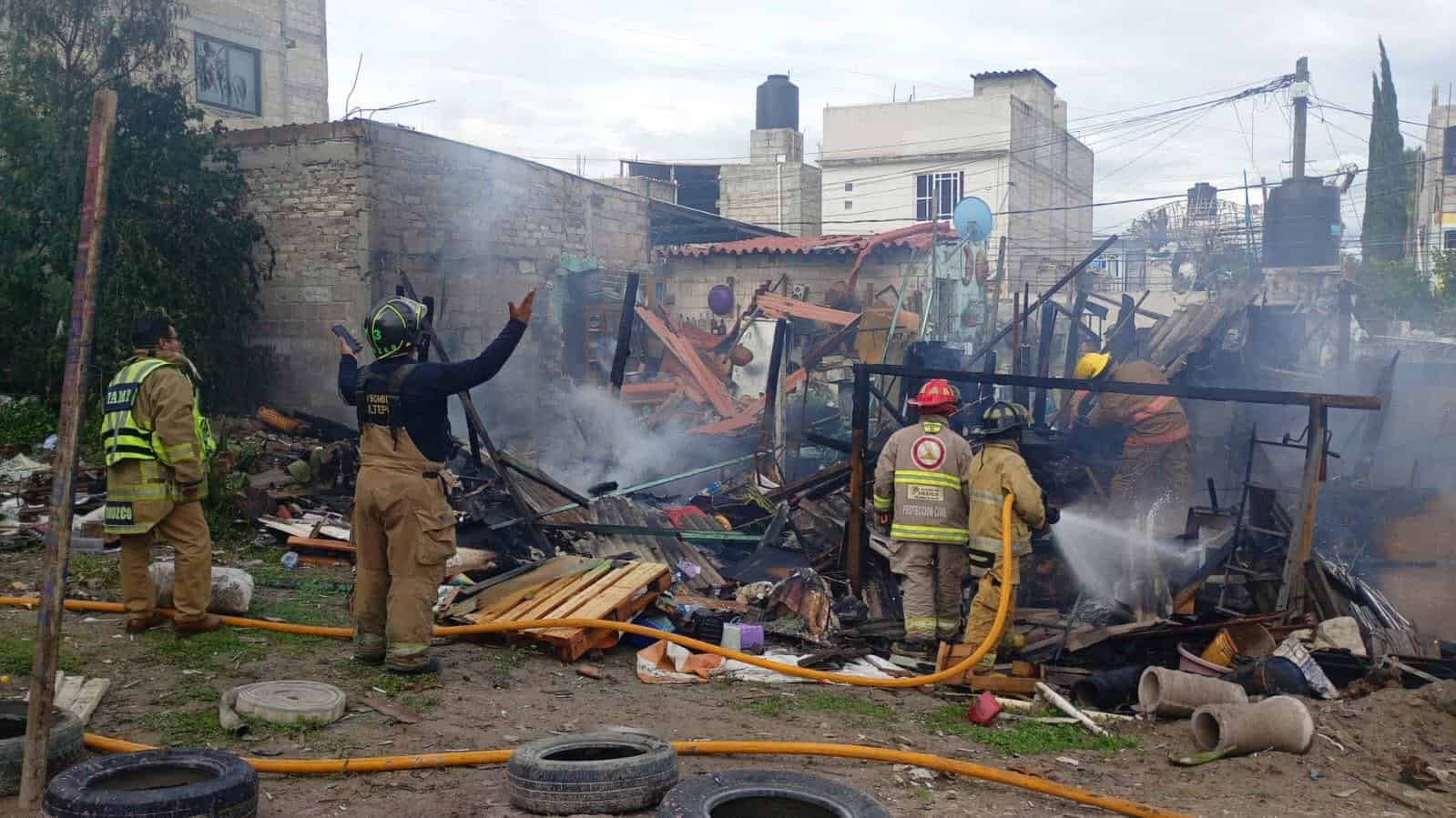 Explosión de polvorín clandestino en Edomex deja un muerto
