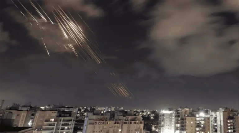 Teherán comienza 4ta fase de ataques; Israel “ya no será habitable”, advierte militar iraní