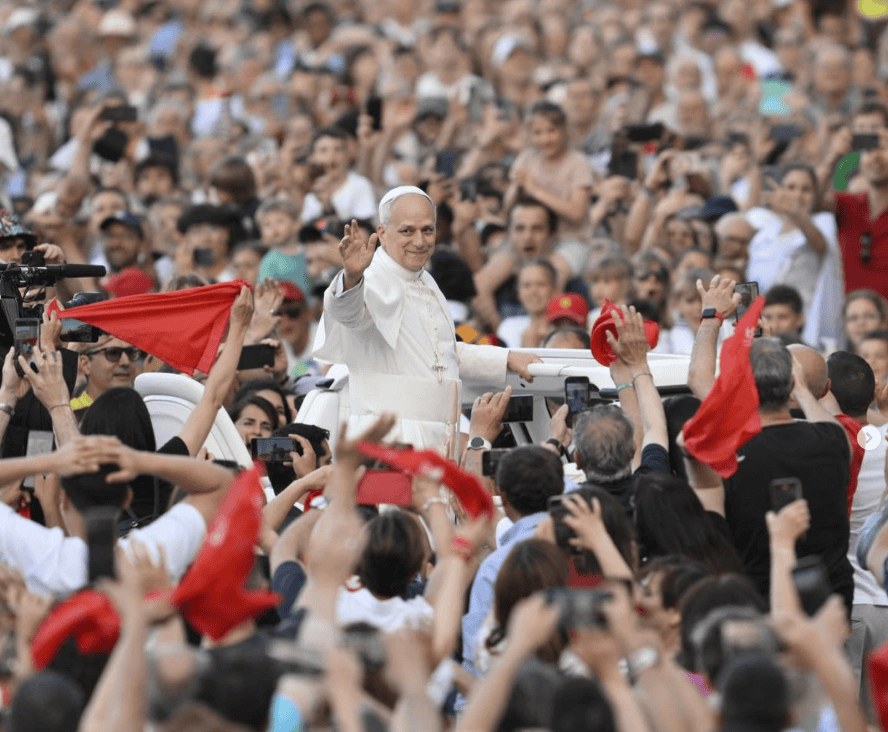 Tras 40 días de pontificado, León XIV sigue aprendiendo a ser Papa: Alazraki