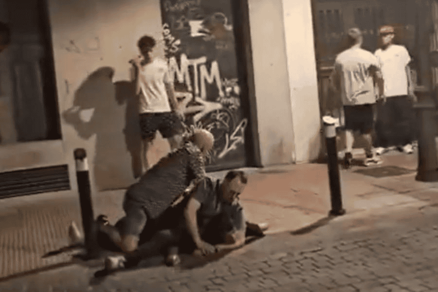 Policía en España mata a presunto ladrón por estrangulamiento