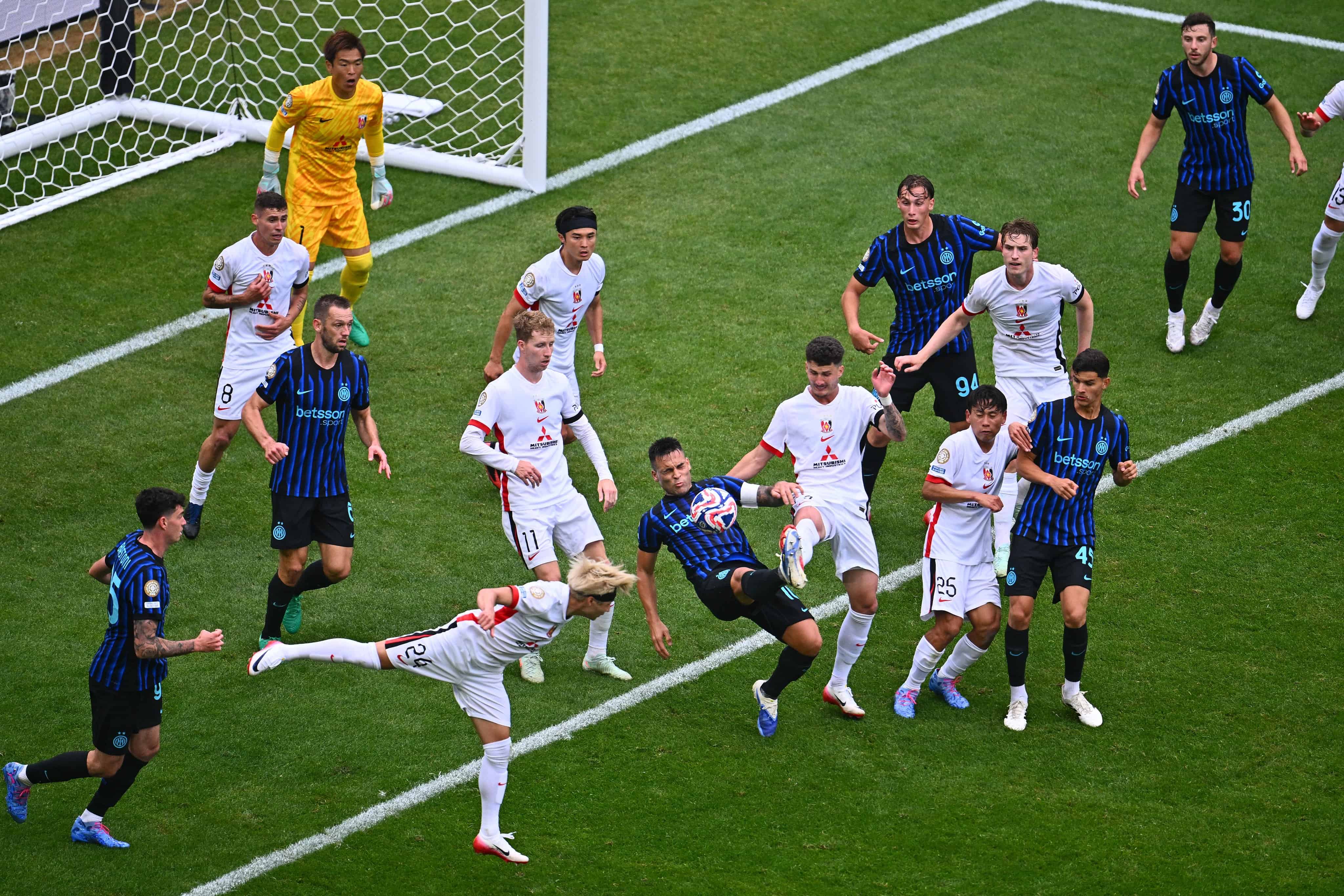 Agónico triunfo de Inter de Milán sobre Urawa Reds y sigue con vida en el Mundial de clubes
