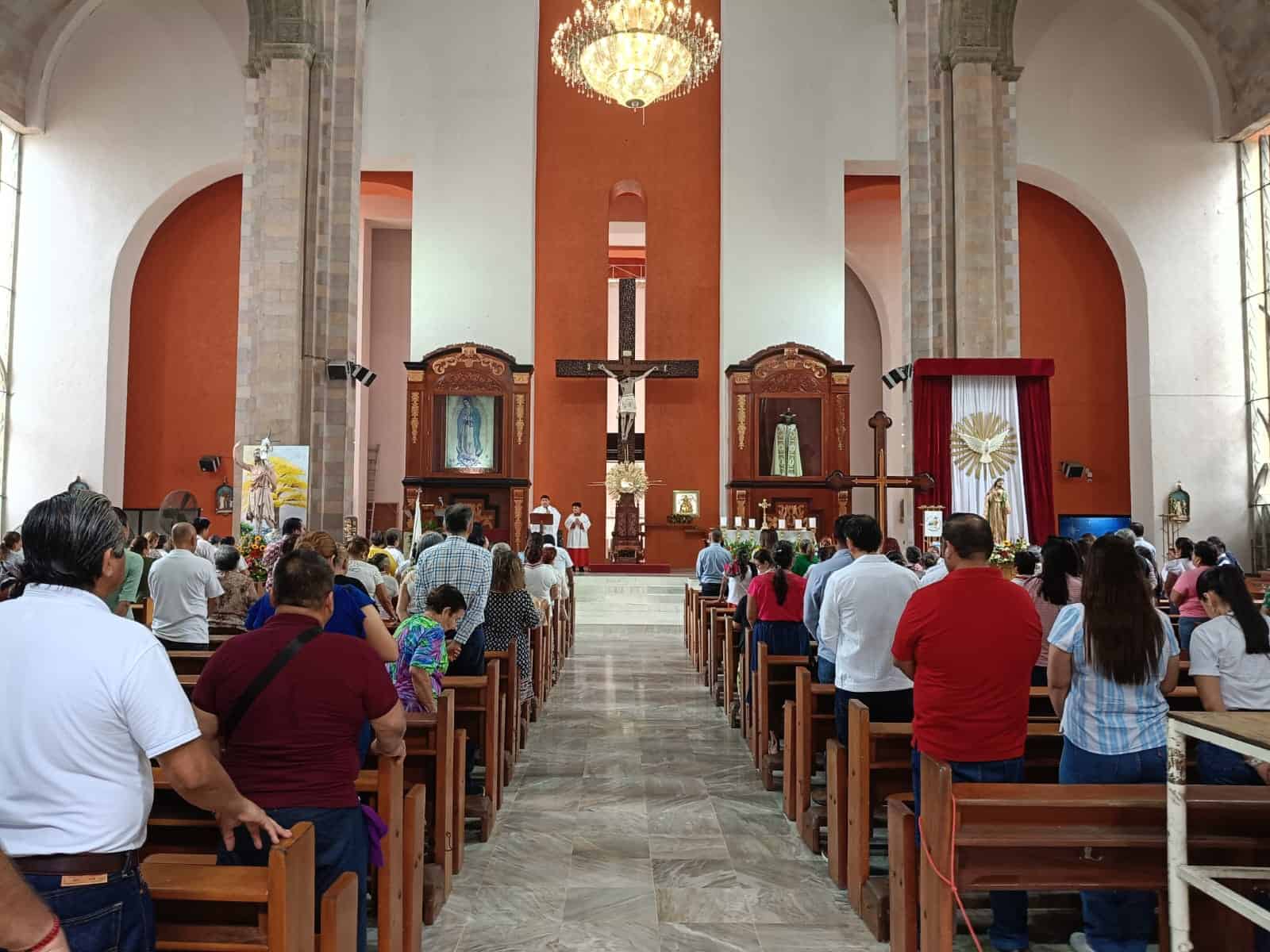 Rezar por autoridades de Centro para que Dios les dé sabiduría en toma de decisiones: Iglesia Católica