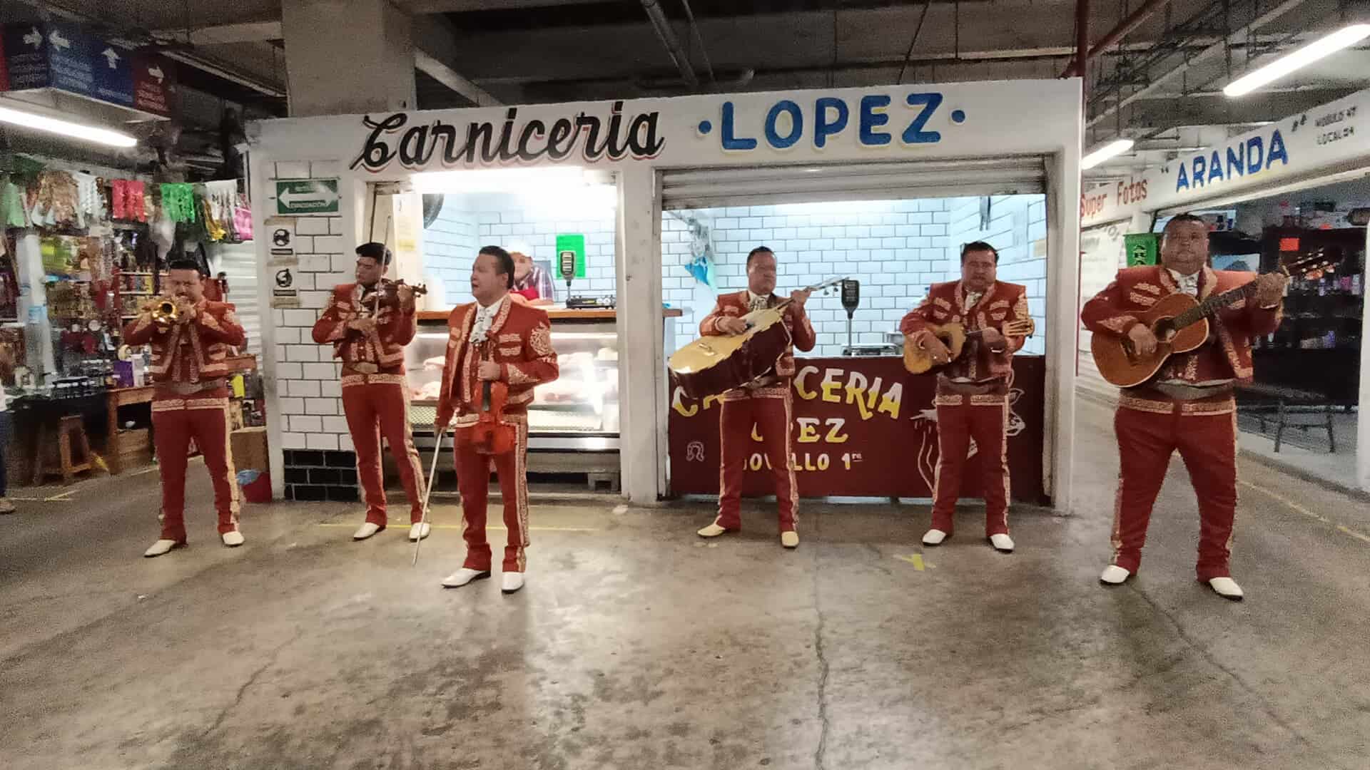 Lleva Centro mañanitas a mercados por 461 aniversario de Villahermosa