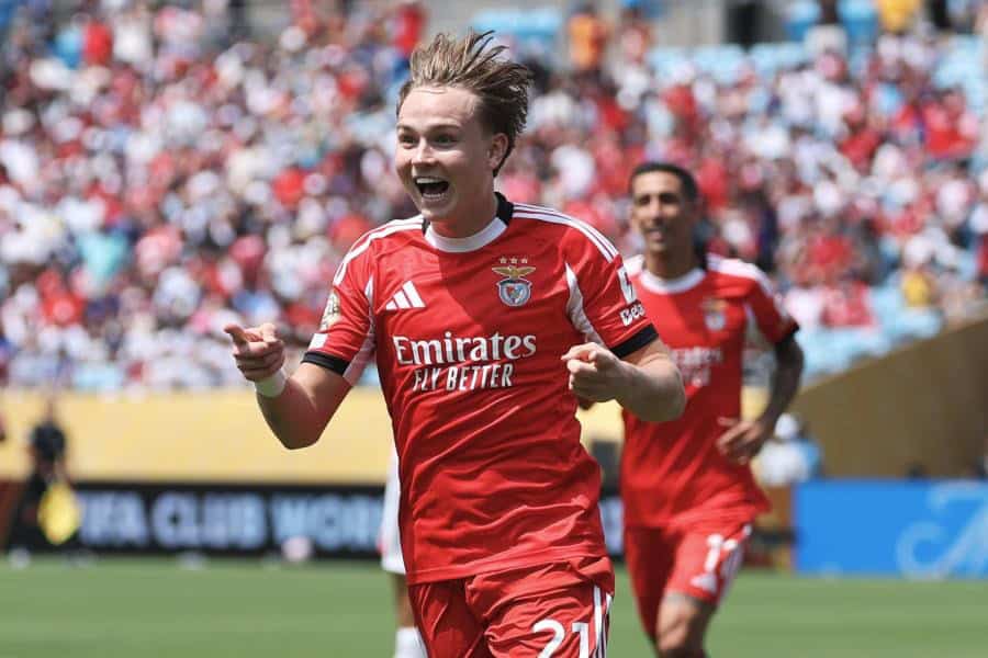 Benfica vence por la mínima a Bayern Múnich y avanzan como líder del grupo