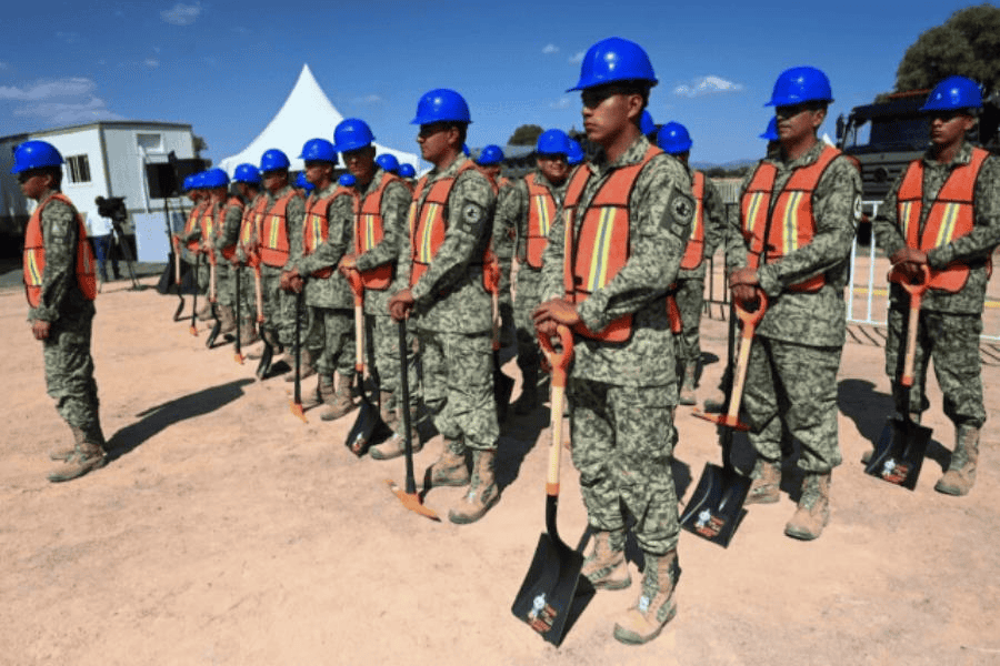Defensa oculta nombre de militares que construirán el tren México-Querétaro