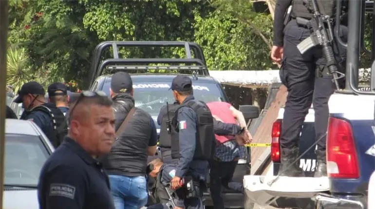 Captura de “El Capi” desata bloqueos y quemas de vehículos en Tierra Caliente