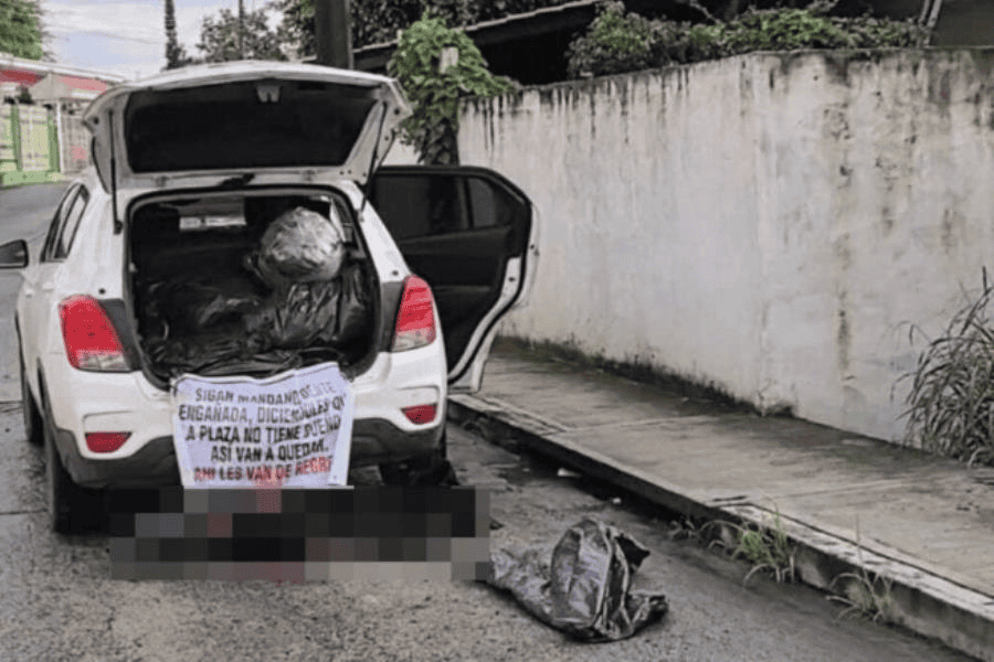 Abandonan camioneta con restos humanos y mensaje de amenaza al norte de Veracruz