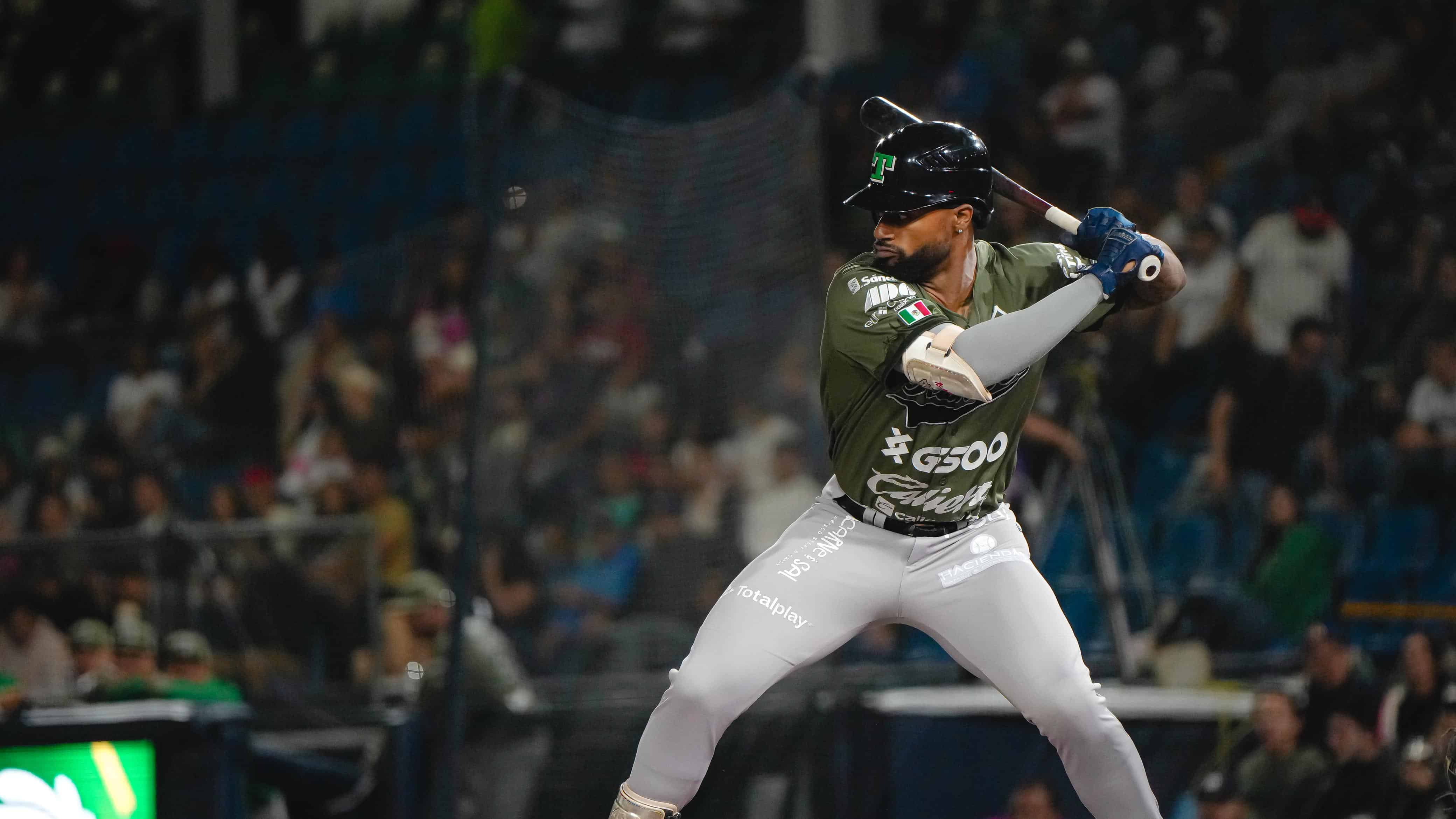 Noche de siete cuadrangulares para Bravos que venció a Olmecas 18-11 para quedarse con la serie en el Domingo Santana