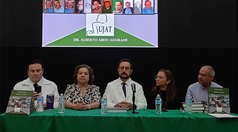 Alberto Abdo presenta su libro Docencia Médica Orgullo Universitario