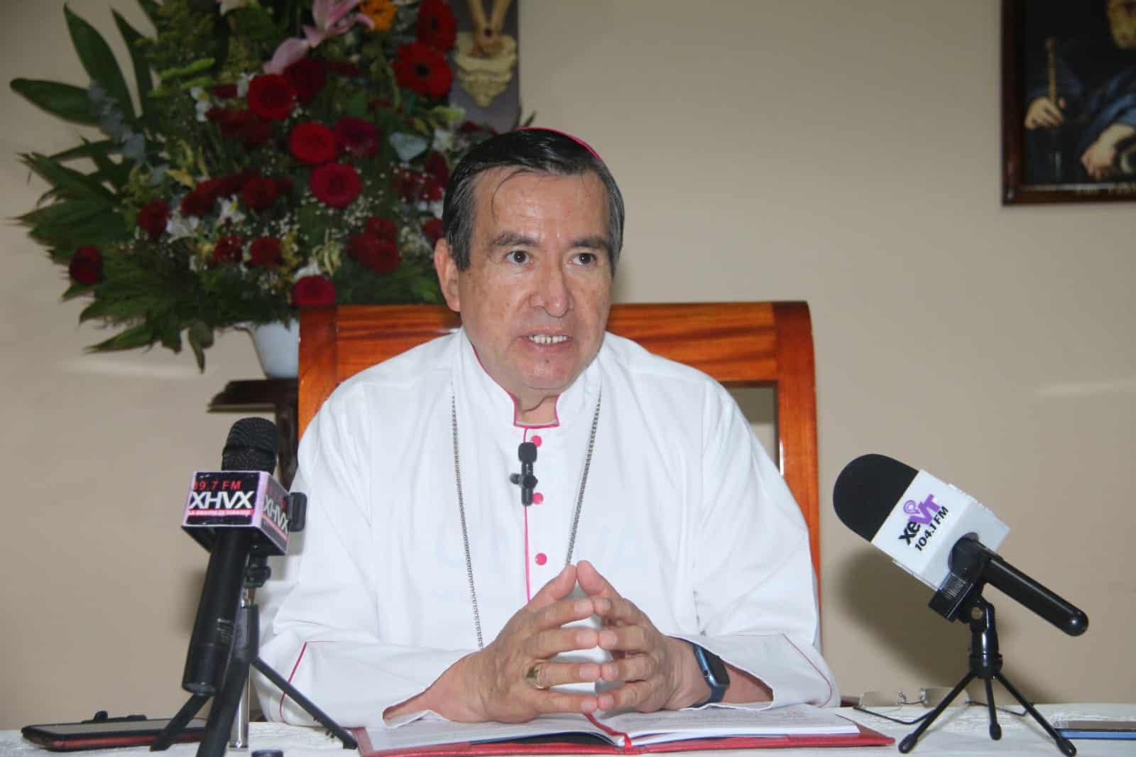 Aprueba Obispo de Tabasco cambios de fechas de enramas patronales para deslindarse de “borracheras” y peleas