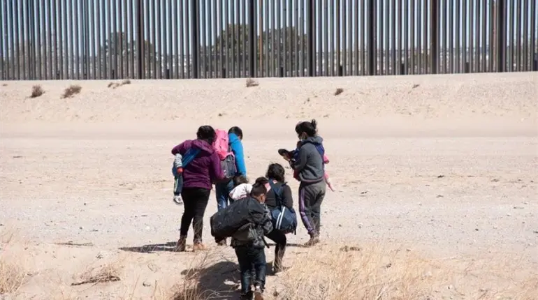 56% de estadounidenses desaprueba políticas migratorias de Trump