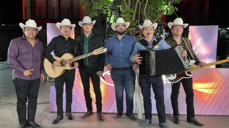 Suspenden proceso contra ‘Los Alegres del Barranco’ en Jalisco por apología del delito