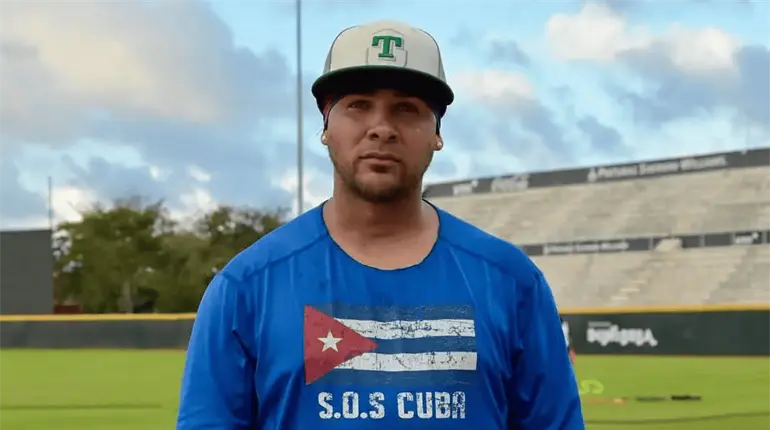 Félix Pérez, nuevo jugador de los Piratas
