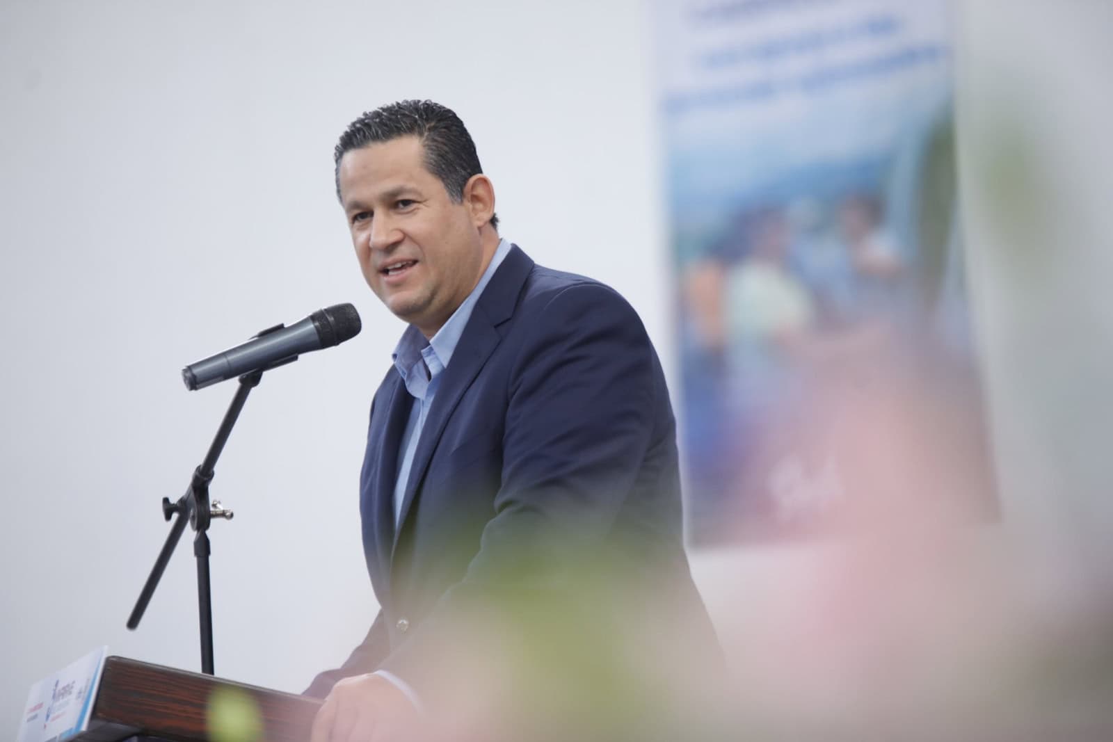 Gobierno de Guanajuato investiga a Diego Sinhue por residencia en Woodlands