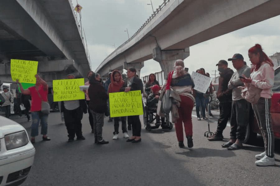 Tras manifestaciones, IMSS-Bienestar en Puebla se compromete a restablecer servicio de hemodiálisis