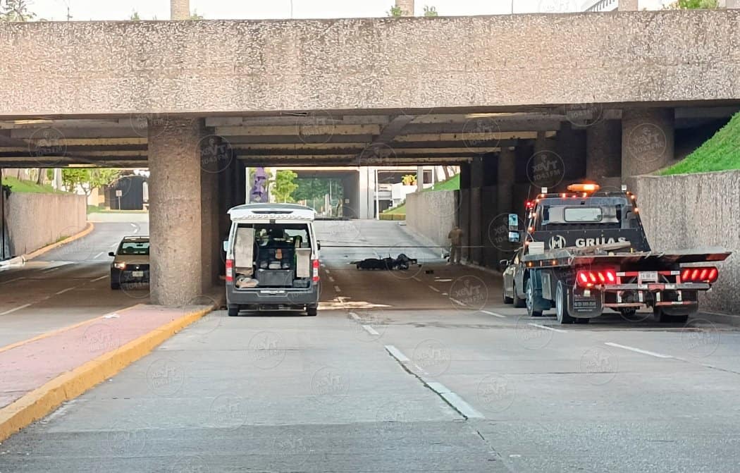 Muere joven en accidente de moto en Paseo Tabasco