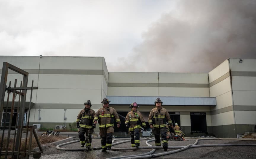 Se quema almacén de la Secretaría de Salud con productos médicos en BC