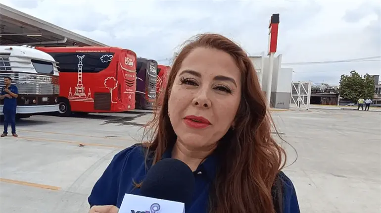 Llama Bety Milland a diversificar ante pausa económica por terminación de refinería en Paraíso