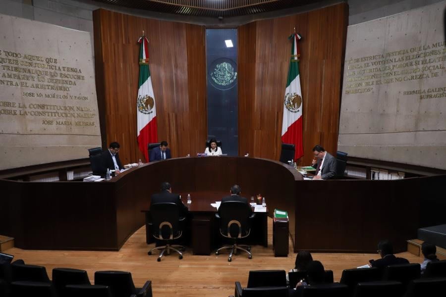 Batea TEPJF queja por uso de acordeones en elección judicial