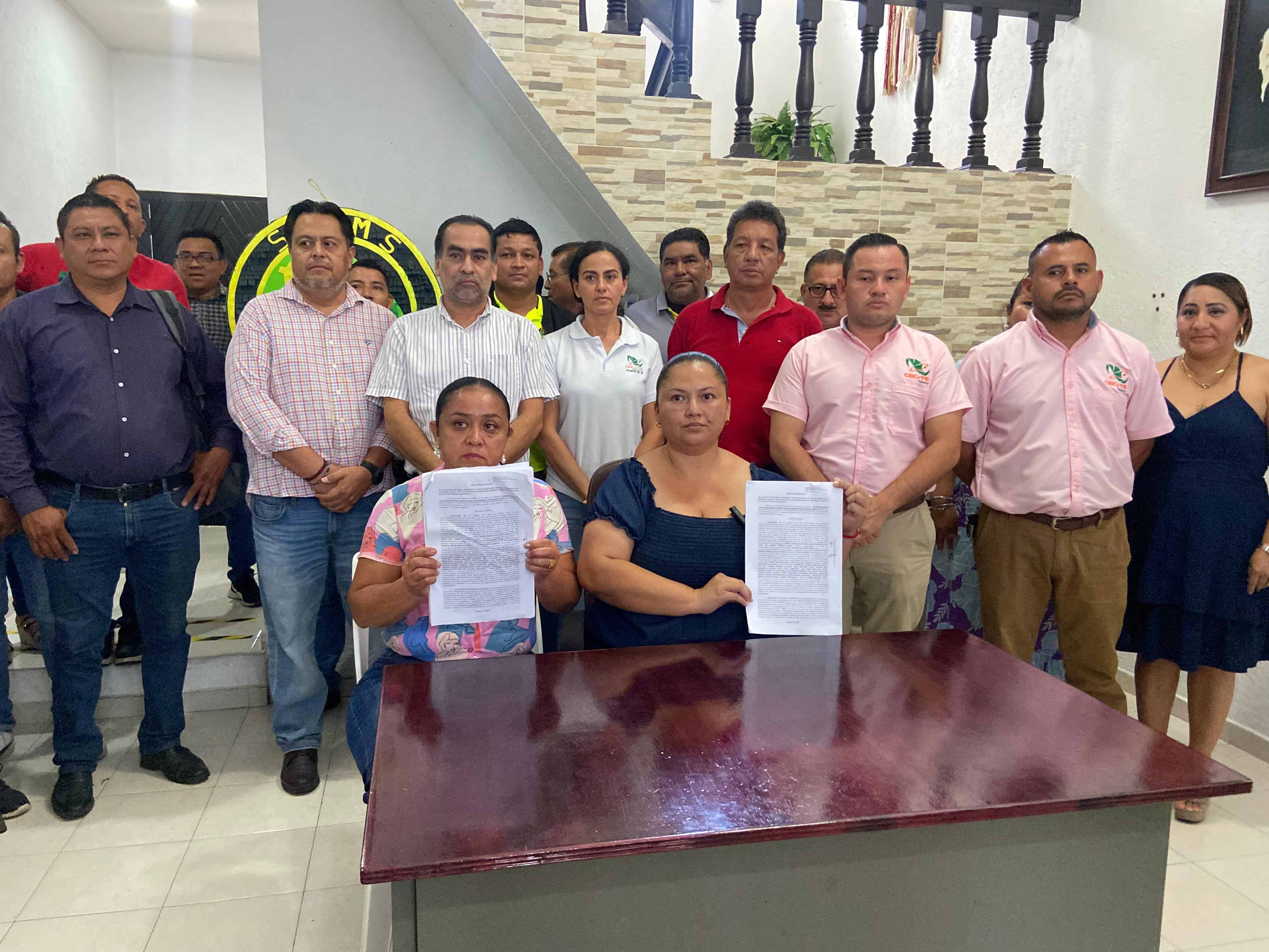 Trabajadoras del CECyTE denuncian despido injustificado y acoso laboral
