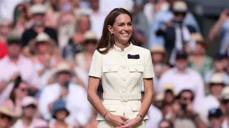 Kate Middleton regresa a Wimbledon entre aplausos