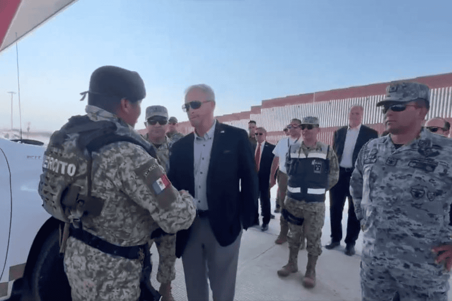 Ron Johnson visita frontera norte de México para supervisar “Operativos espejo”
