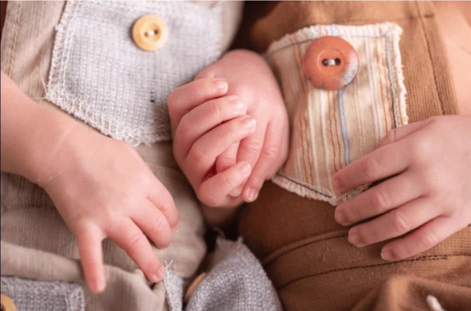 Rescatan a gemelos de 10 meses escondidos en una maleta en Veracruz