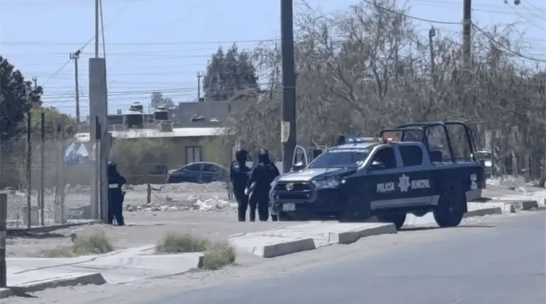 Balacera interrumpe clausura de ciclo escolar en secundaria de BCS; hay un muerto