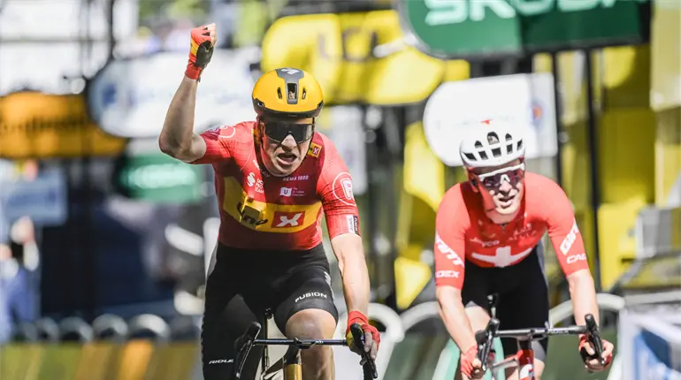 Jonas Abrahamsen se queda con la etapa 11 del Tour de Francia