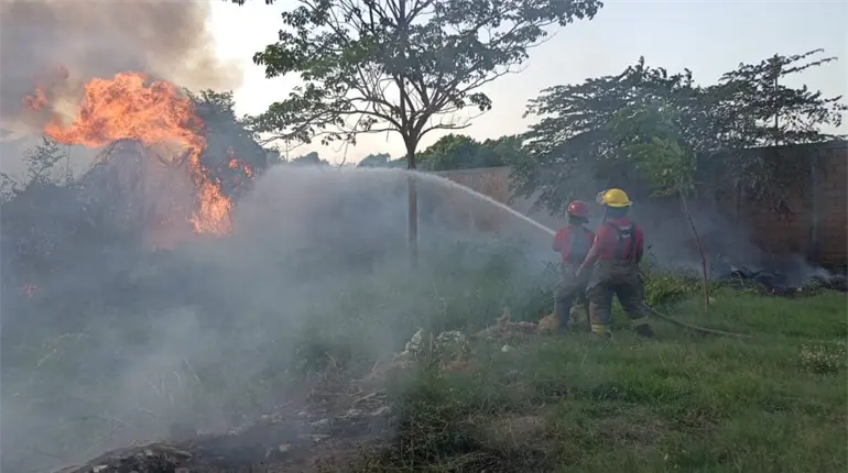 Atiende Protección Civil 5 incendios en Centro