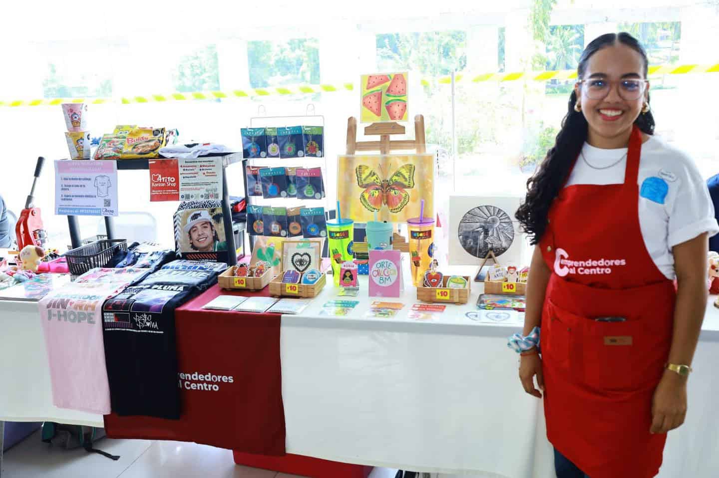 Primera generación de “Emprendedores al Centro” realizan expo en el Gran Salón Villahermosa