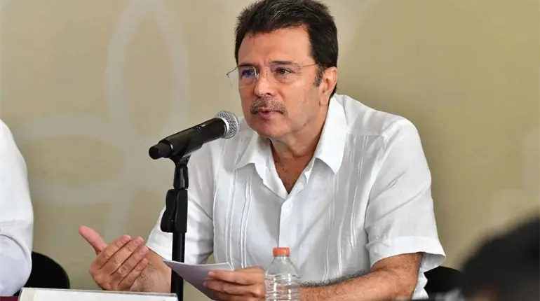 Evita secretario de Finanzas informar con qué banco se contrató el refinanciamiento de la deuda pública de Tabasco