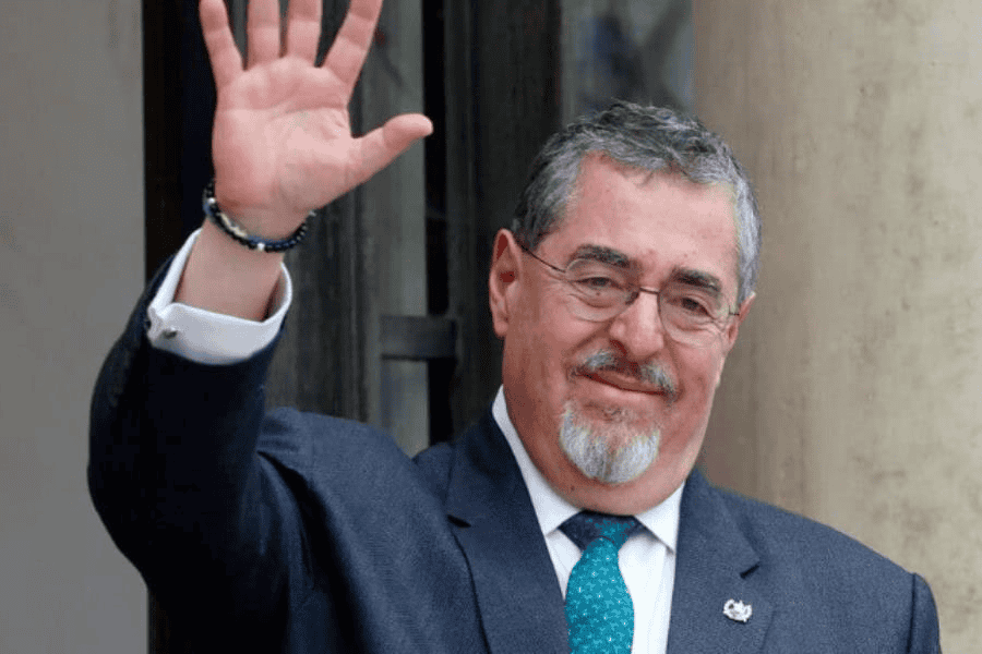 Sheinbaum y Bernardo Arévalo se reunirán en agosto para dialogar sobre energía y seguridad fronteriza