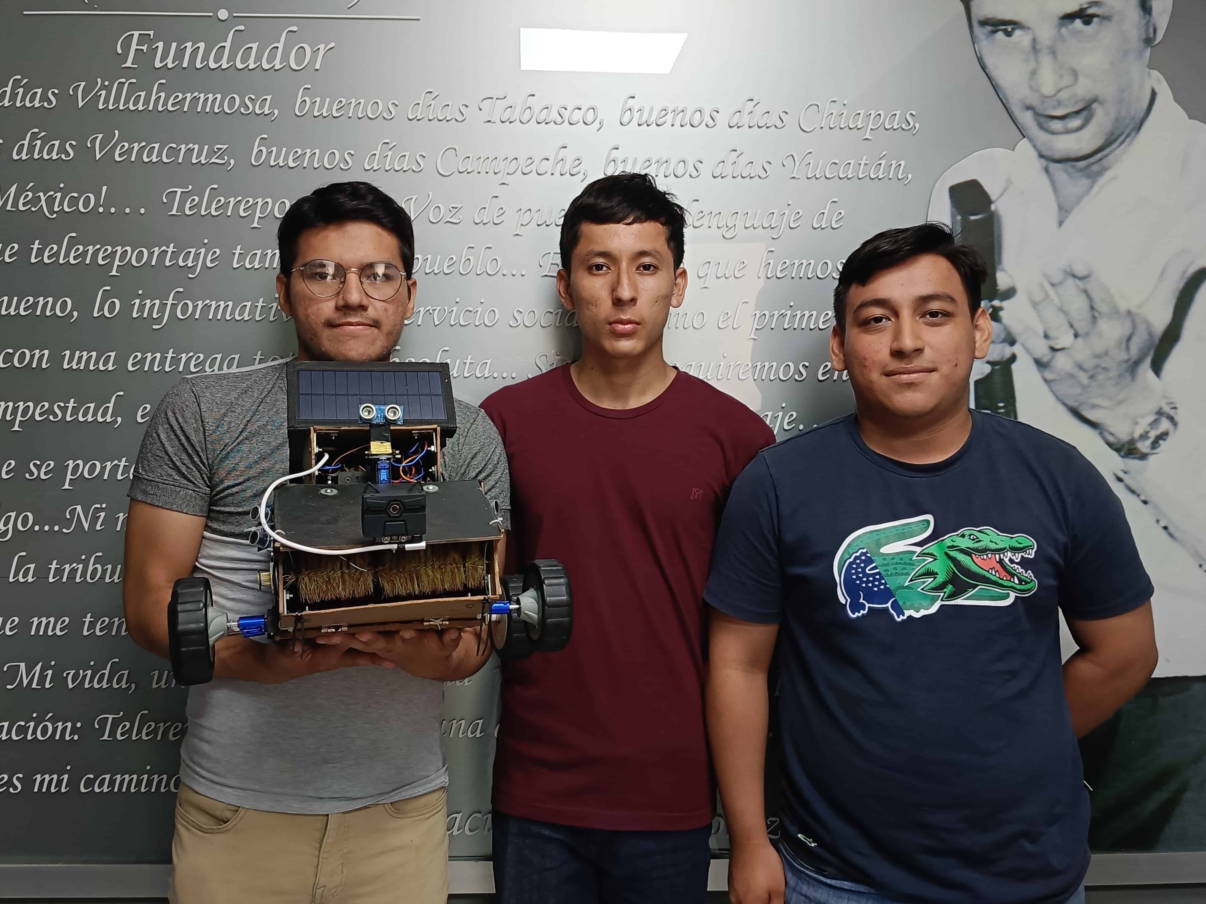 Jóvenes tabasqueños expondrán proyecto de robótica en Abu Dabi