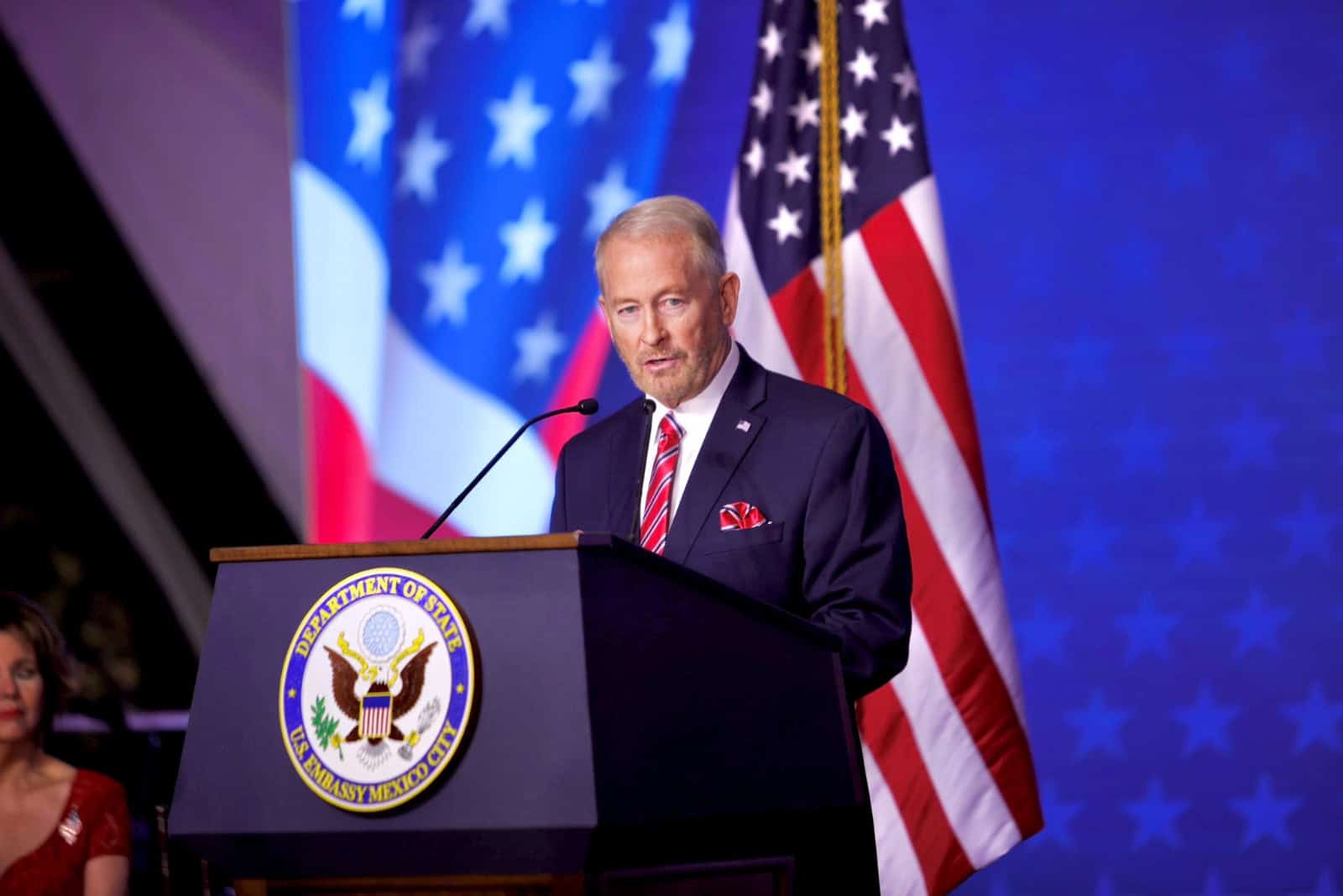 Se reúne Sheinbaum con embajador de EE. UU. en México