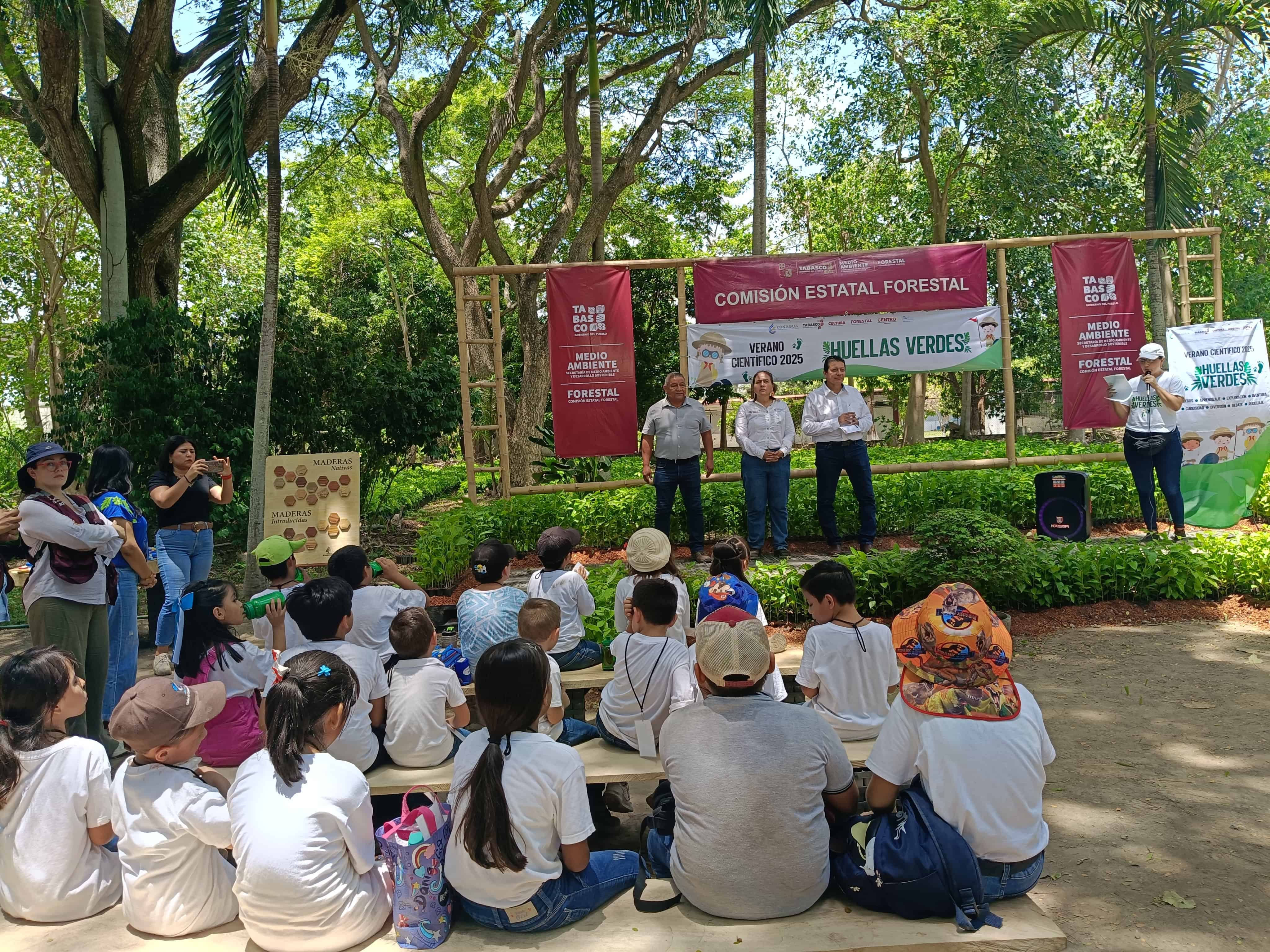 Clausuran actividades de verano científico “Huellas Verdes” del Ayuntamiento de Centro