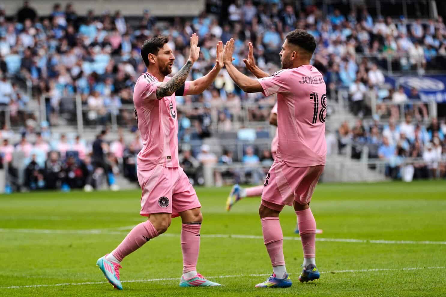 MLS suspende un juego a Messi y Jordi Alba por no asistir al Juego de Estrellas