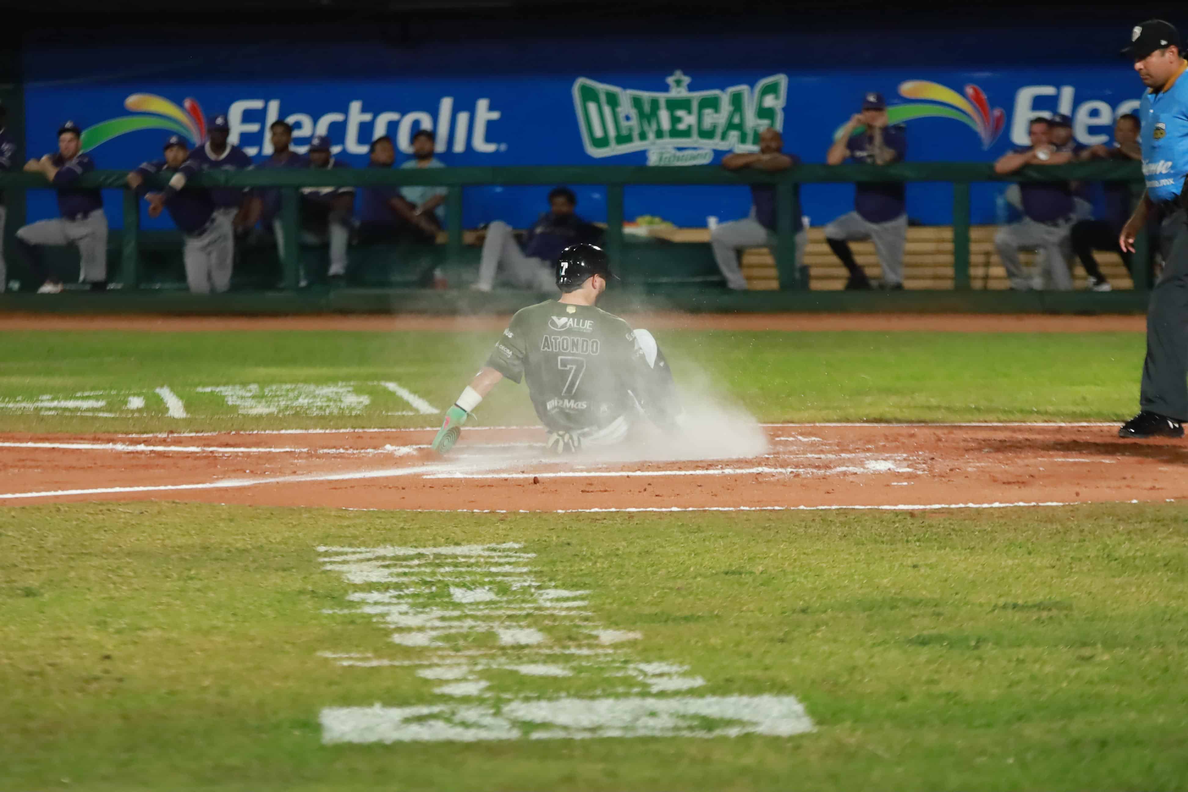 Olmecas y Bravos arrancan serie con miras a la clasificación en Zona Sur