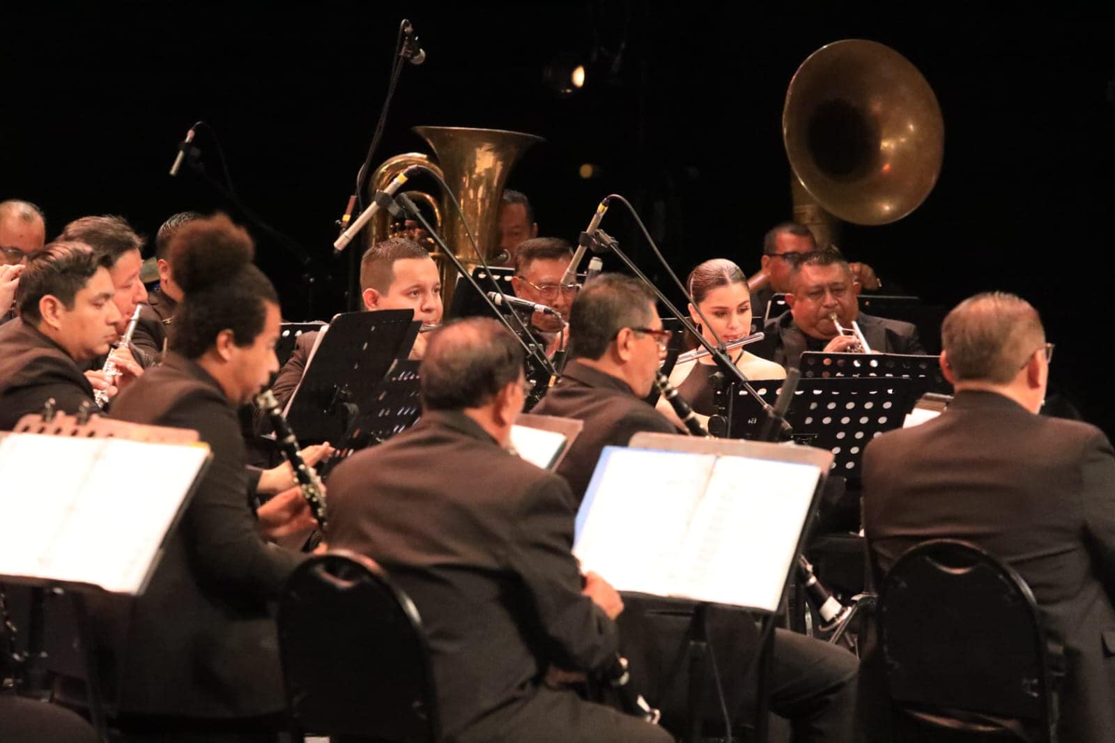 Se presenta la banda de músicos del Gobierno del Estado, ahora como banda sinfónica