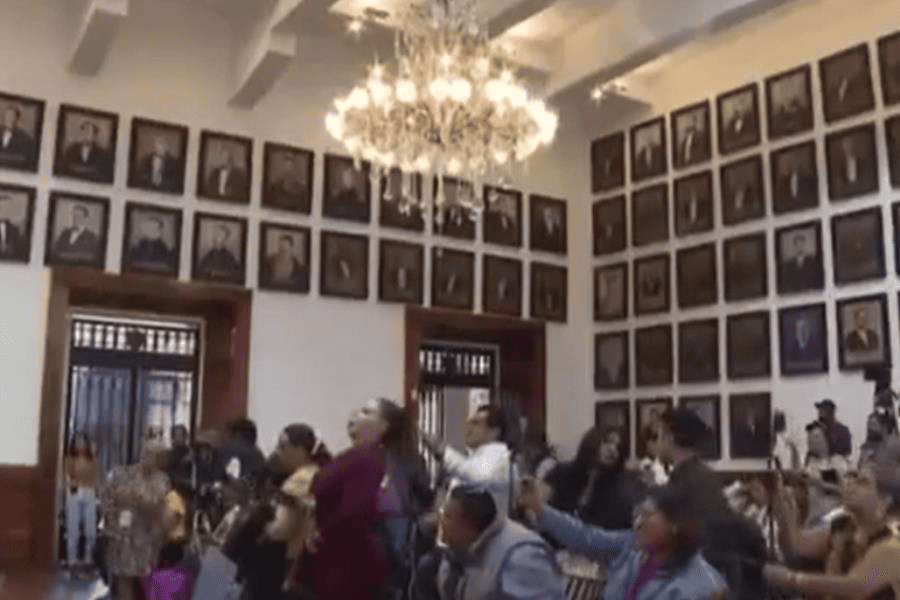 Sacude Oaxaca sismo de 4.5; interrumpe conferencia del gobernador