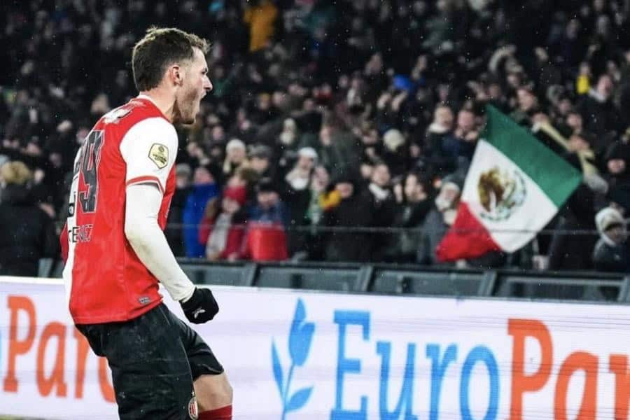 Feyenoord prepara despedida oficial para Santi Giménez en partido amistoso