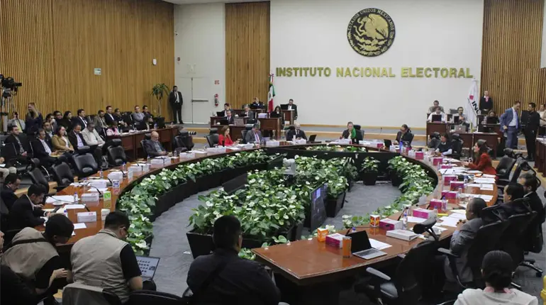 INE advierte riesgos en confidencialidad de datos del padrón electoral