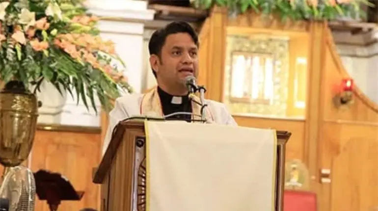 Sacerdote advierte sobre secta de santería activa en Saltillo, Coahuila