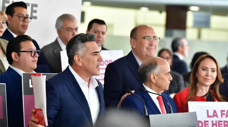 Sheinbaum me llamó “vendepatrias” porque “no les tengo miedo”: ‘Alito’ Moreno