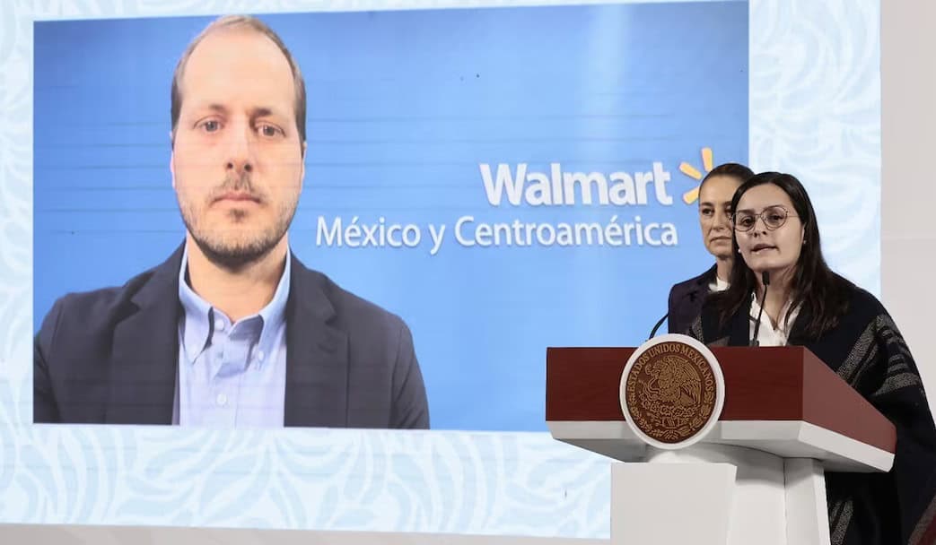 Renuncia CEO de Walmart México tras reportar caída del 13% en acciones de la empresa